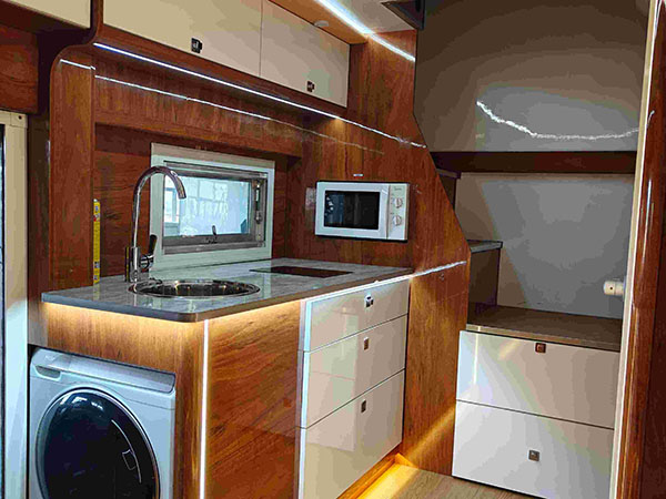 房车,轻卡房车,新能源房车,凯尼斯房车